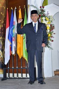 Bapak kepala sekolah