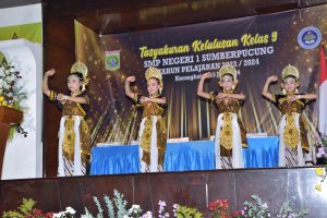 penari SMP Negeri 1 sumberpucung