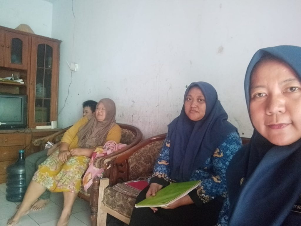 KUNJUNGAN KE PESERTA DIDIK