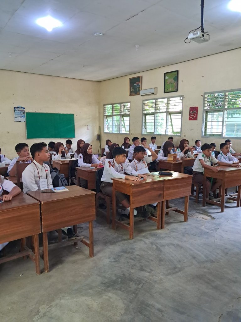 SMPN 1 Sumberpucung Gelar MPLS Penuh Semangat Sambut Peserta Didik Baru