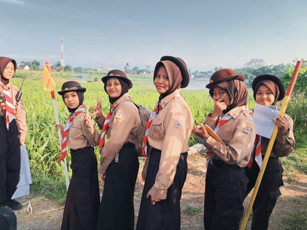 PERKEMAHAN RABU-KAMIS SMP NEGERI 1 SUMBERPUCUNG 2025: SERU DAN PENUH KEGIATAN MENARIK